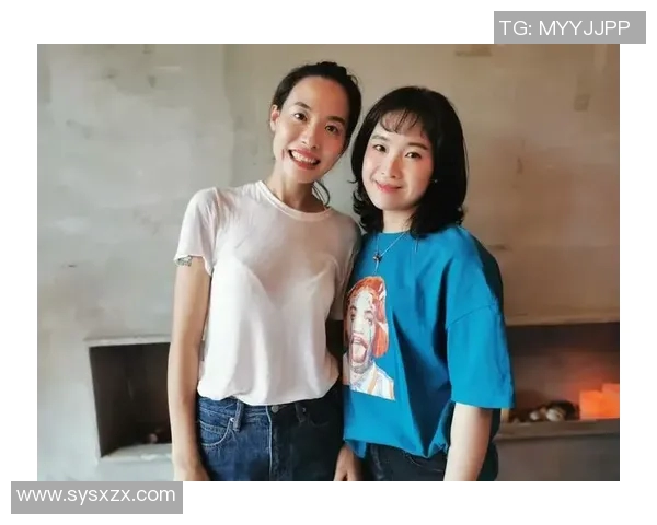 女明星与足球明星首次相遇时的心态与反应揭秘